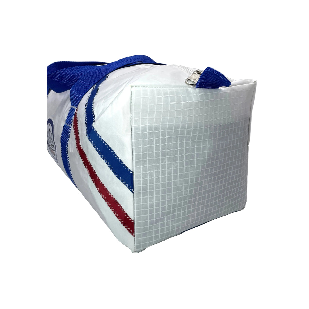 Sporttasche XL - Einzelstück aus recyceltem Segeltuch.