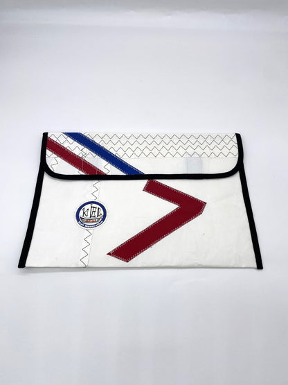 Document sleeve made from recycled sailcloth